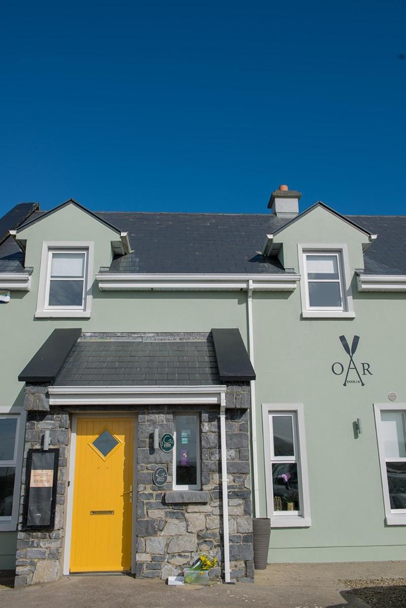 Oar Restaurant And Rooms Doolin Exterior photo